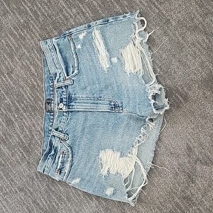 Abercrombie & Fitch High Rise Short